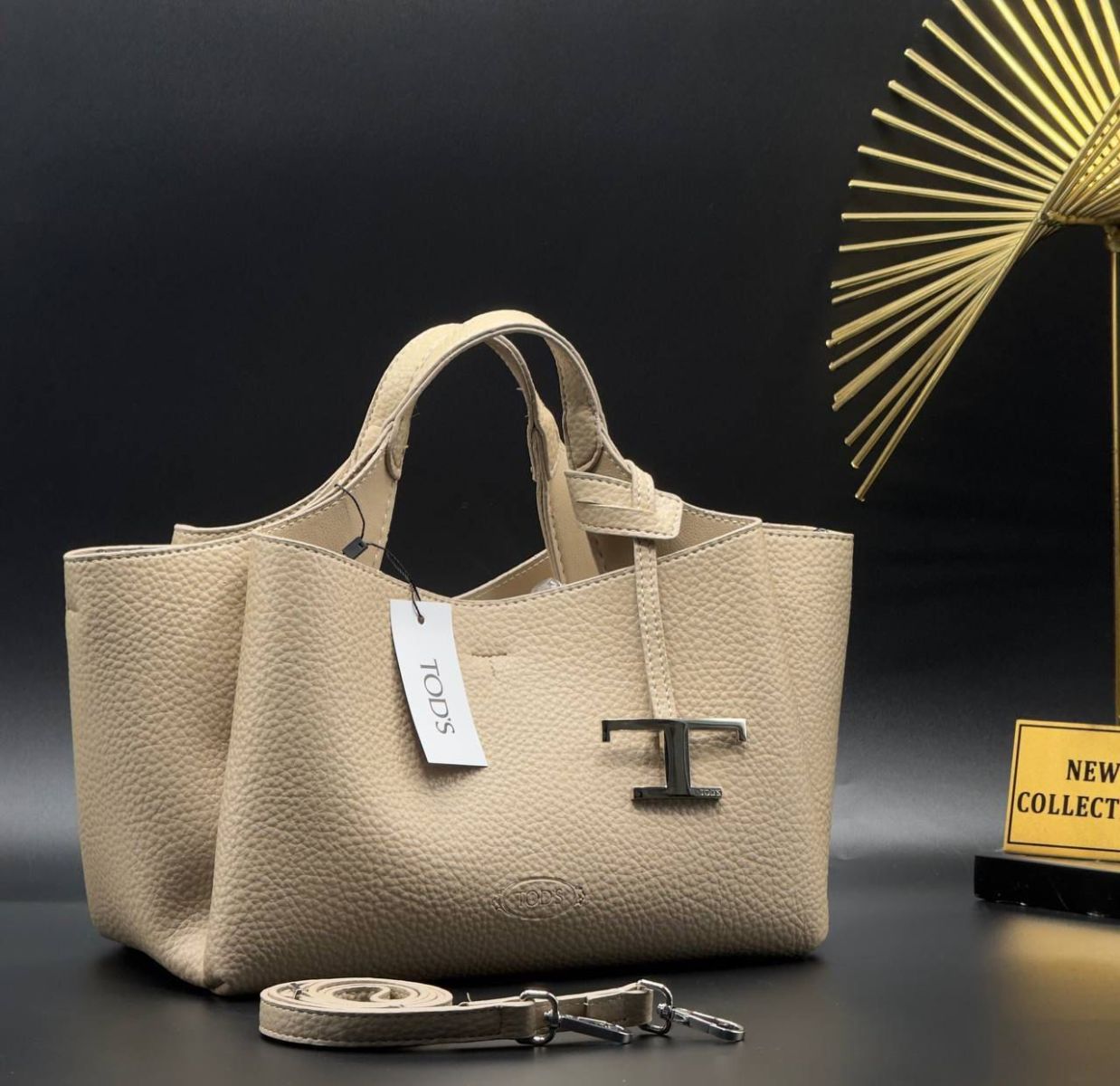 Tod's Bej Dokulu Deri T Logo Omuz Çantası